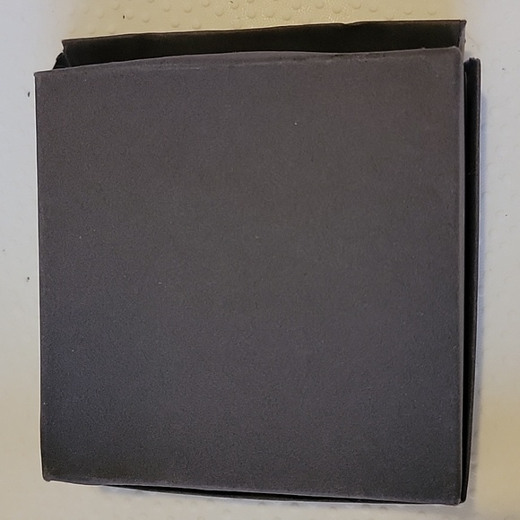 Gorjana Bracelet New in Box - Picture 7 of 7